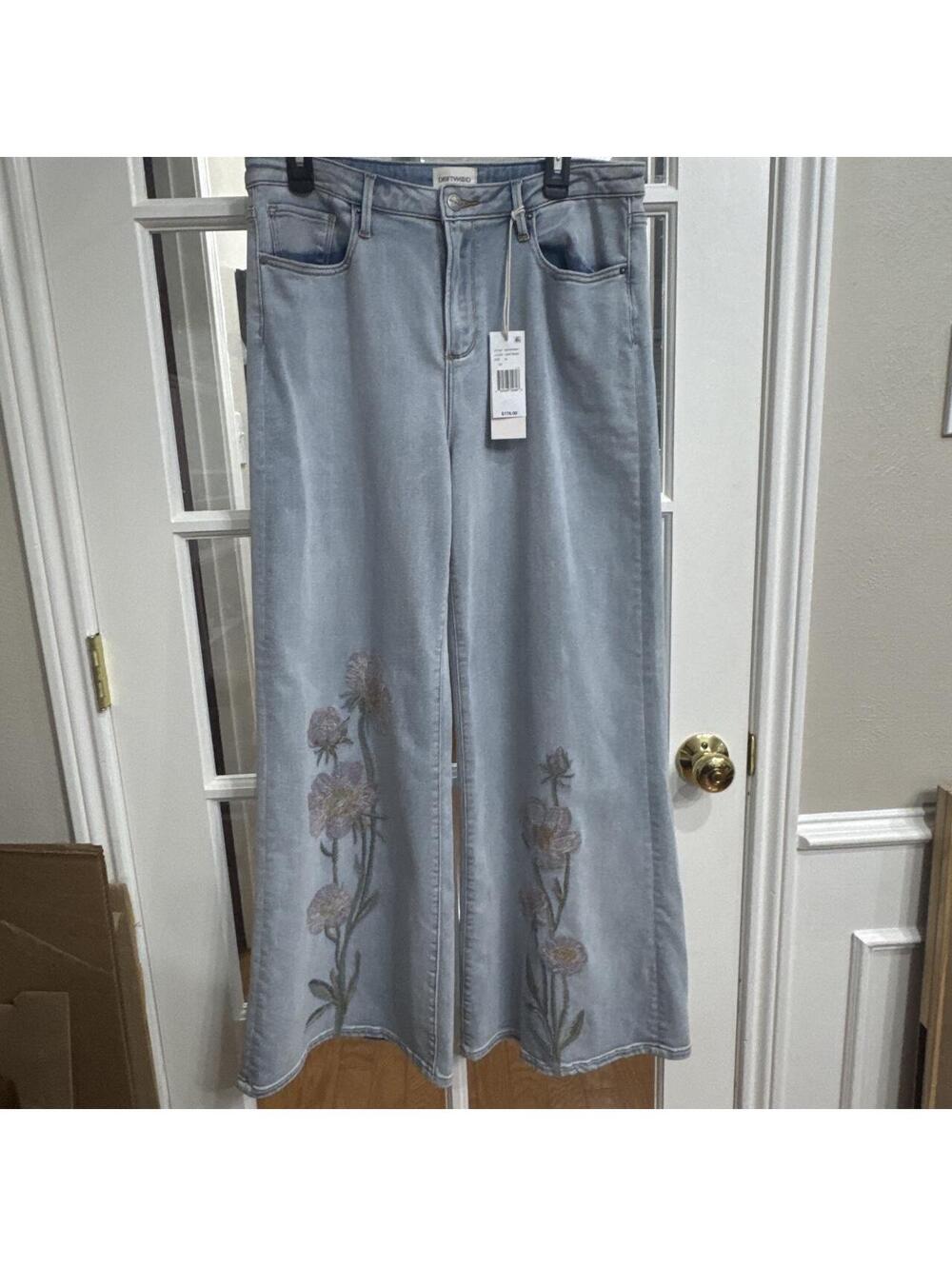 Driftwood Penelope embroidered jeans with floral embroidery on the lower legs